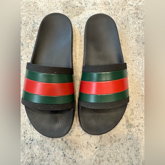 Gucci slides - Picture 7 of 9